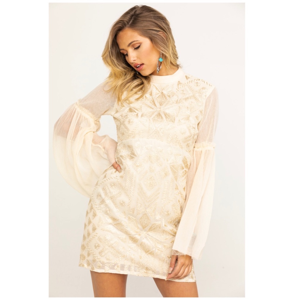 Free People Cleo ivory Embroidered Mini Dress w/ bell sheer sleeves 12